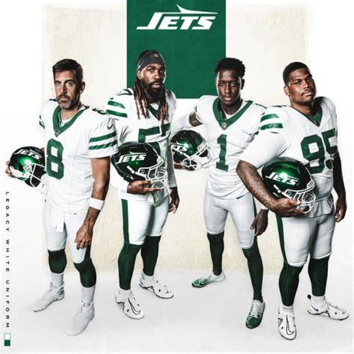 Jets' Bart Scott defends choice to keep kids out of football, says