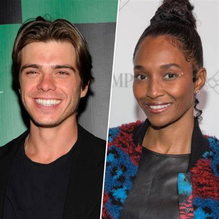 Matthew Lawrence And Chilli's Age Dynamics