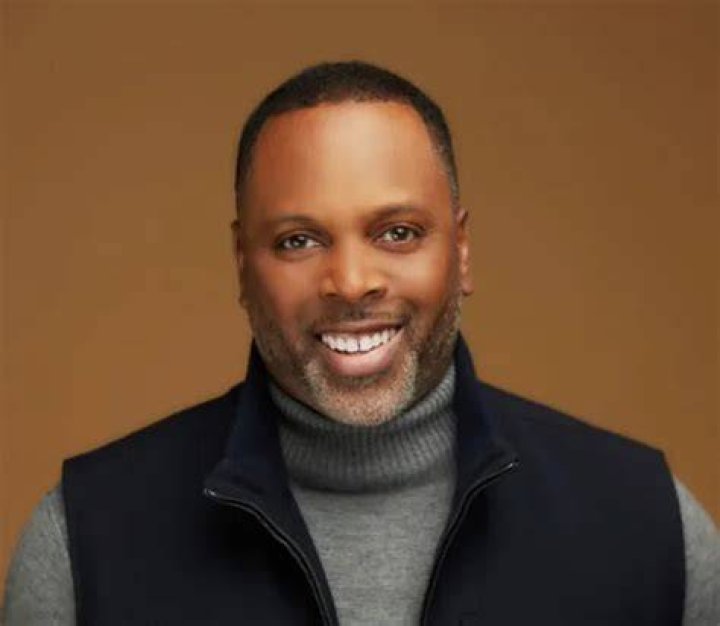 Toure Roberts Wiki, Bio, Age, Wife, Net Worth, Author, Church, Books
