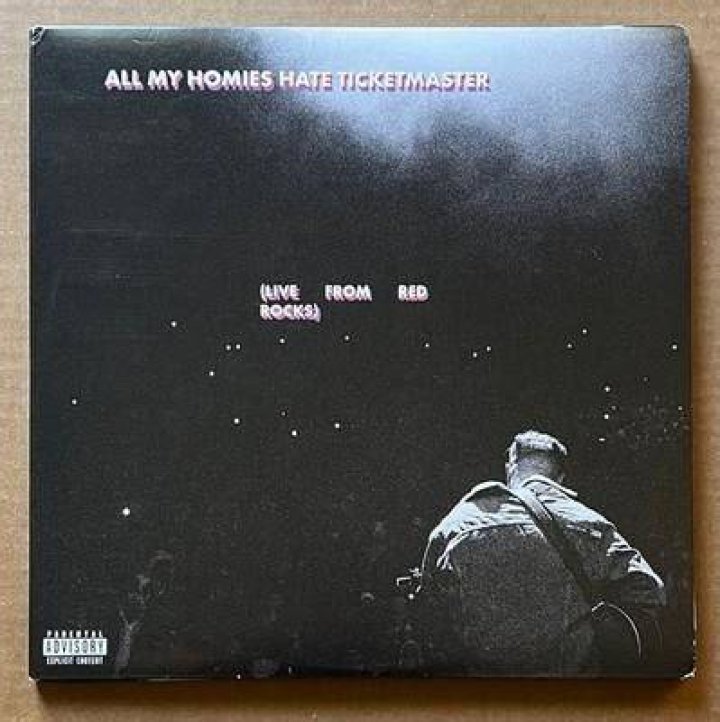 Zach Bryan’s ‘All My Homies Hate Ticketmaster’ Live Album Arrives